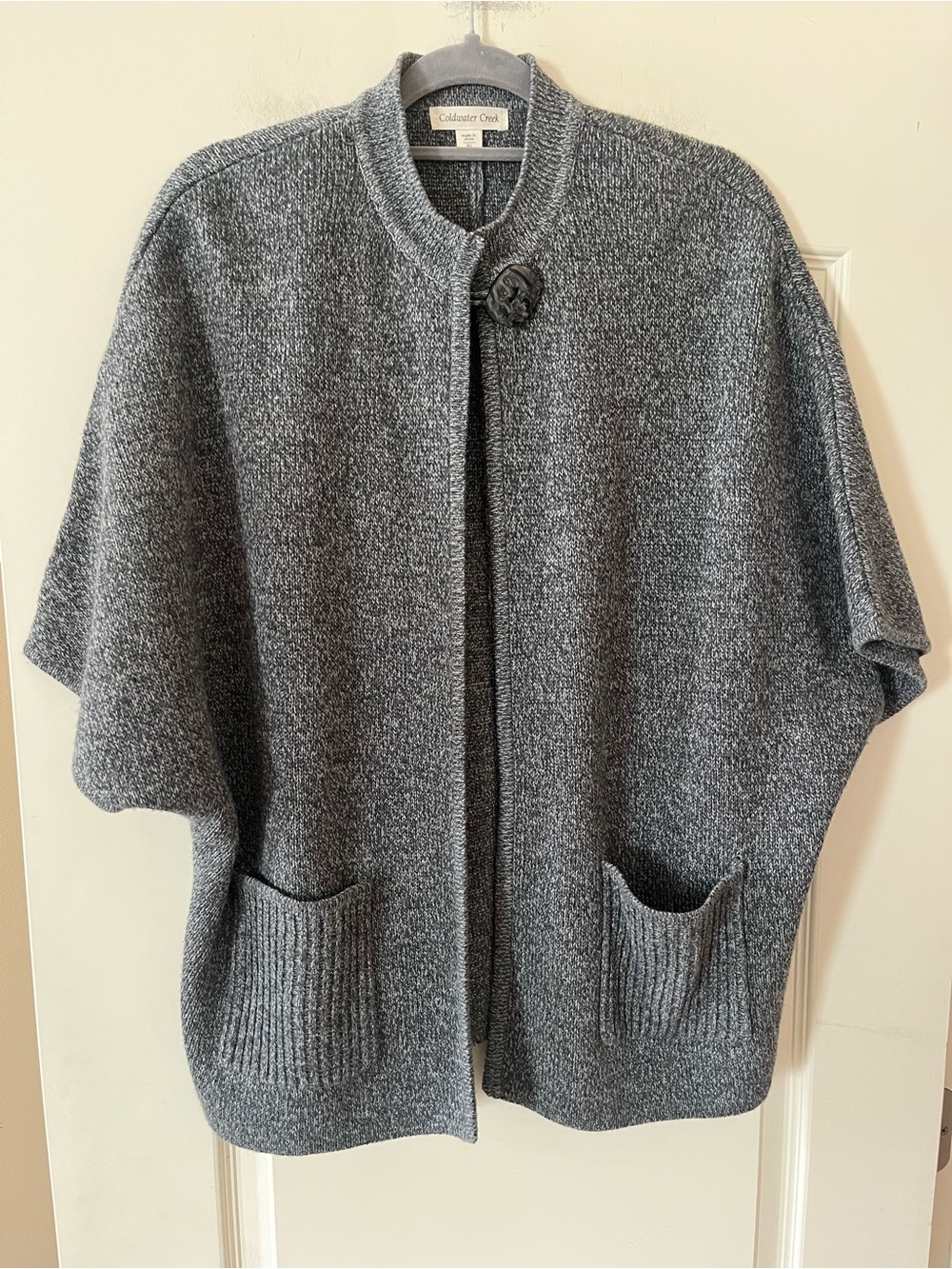 Coldwater Creek Gray Knit Short-Sleeve One Button Cardigan Cape Sweater XL